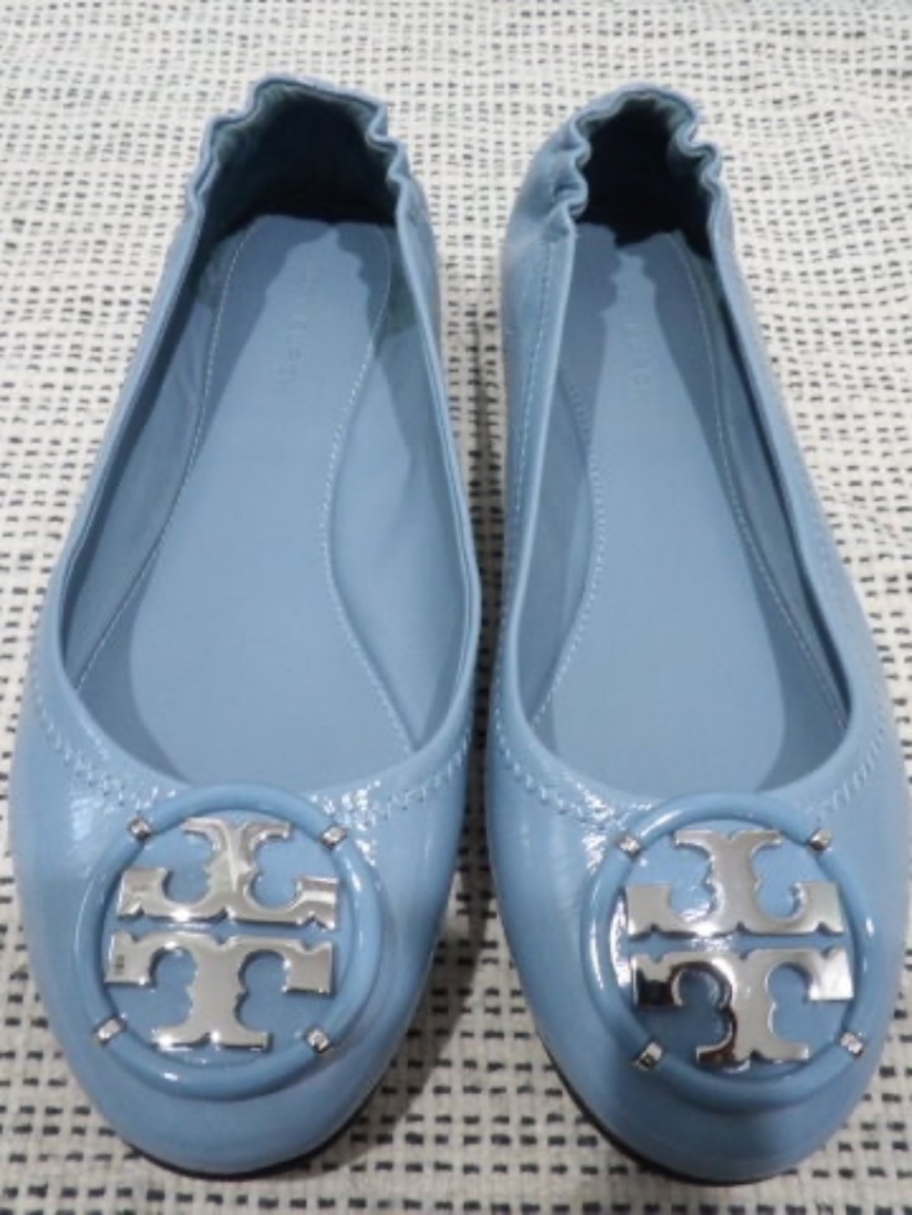 Tory Burch Reva Ballet Flats Light Blue | Logo Medallion | Size 5.5 | Worn Once